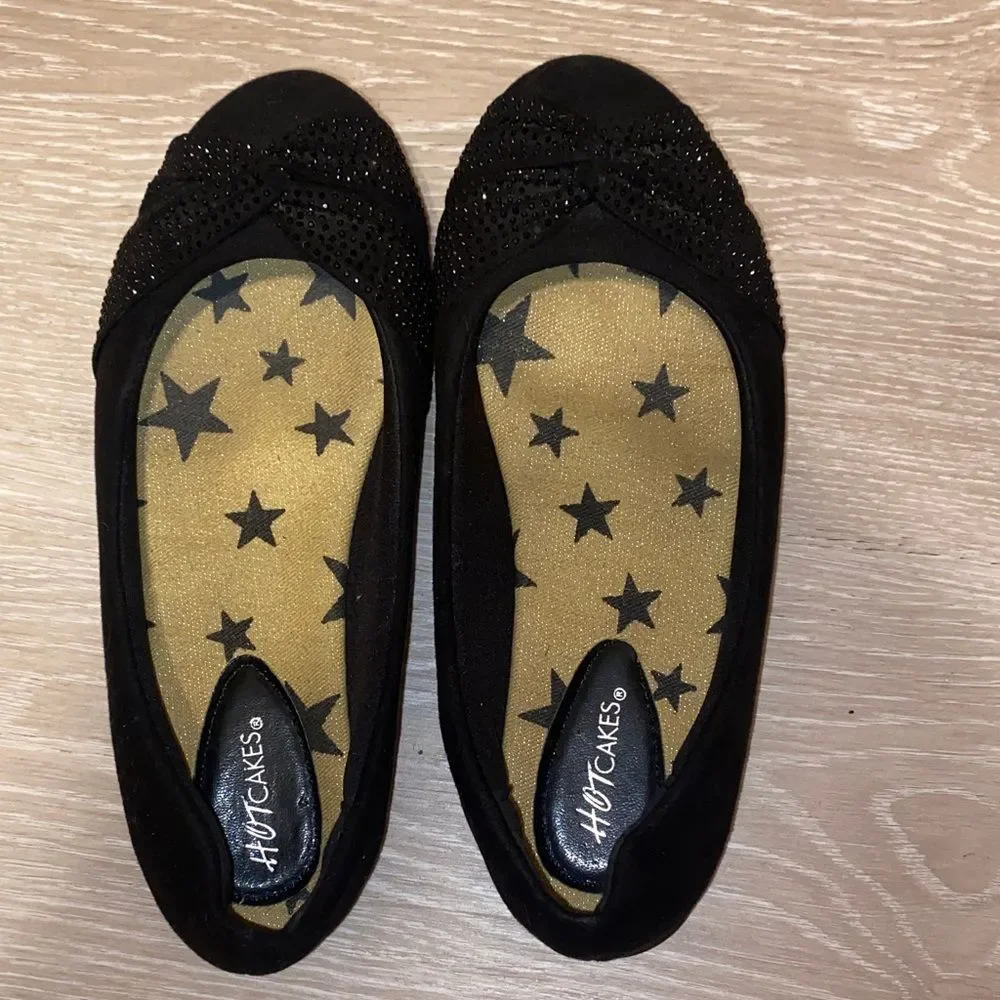 Hot Cakes Girls’ Black Suede Ballet Flats with Rhinestones